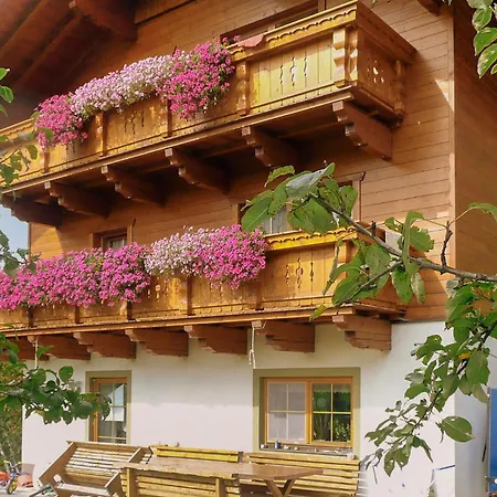 Schoene Helle Ferienwohnung Apartment *
